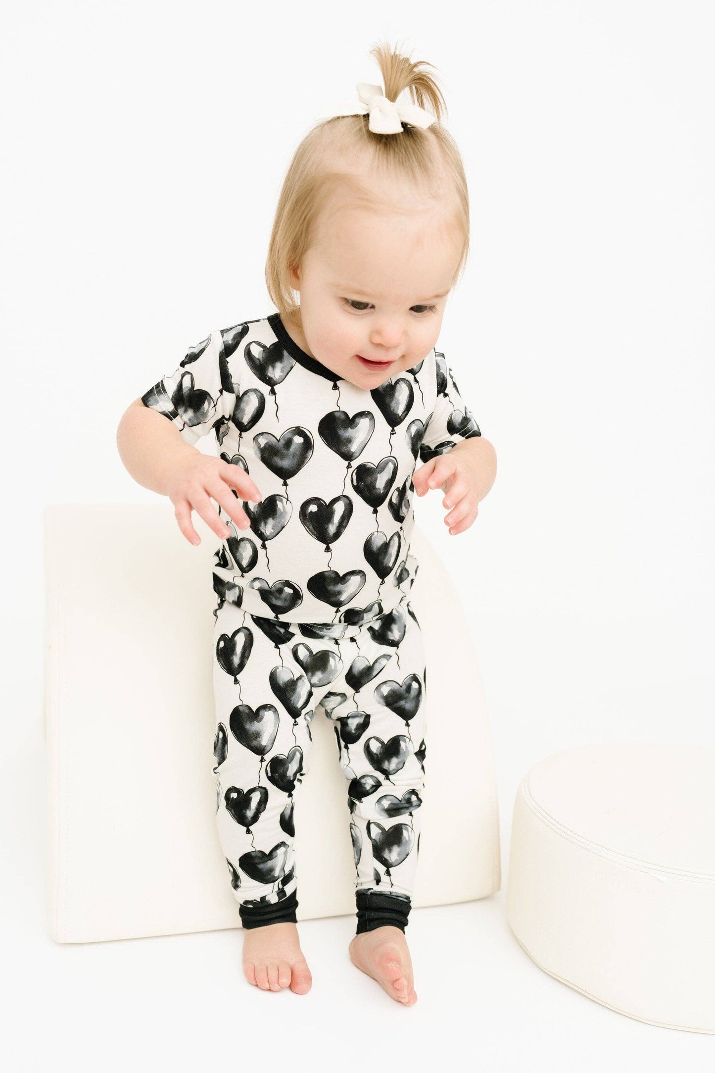Black Heart Balloons Short Sleeve Bamboo Set