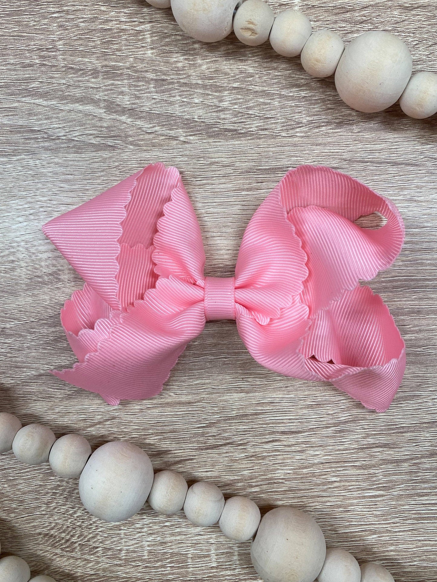 Classic Scalloped Bows - Alligator Clip - 4.5"