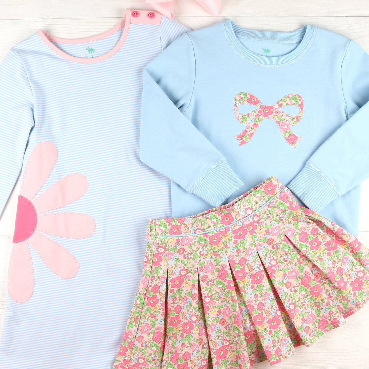 Bow Sweatshirt