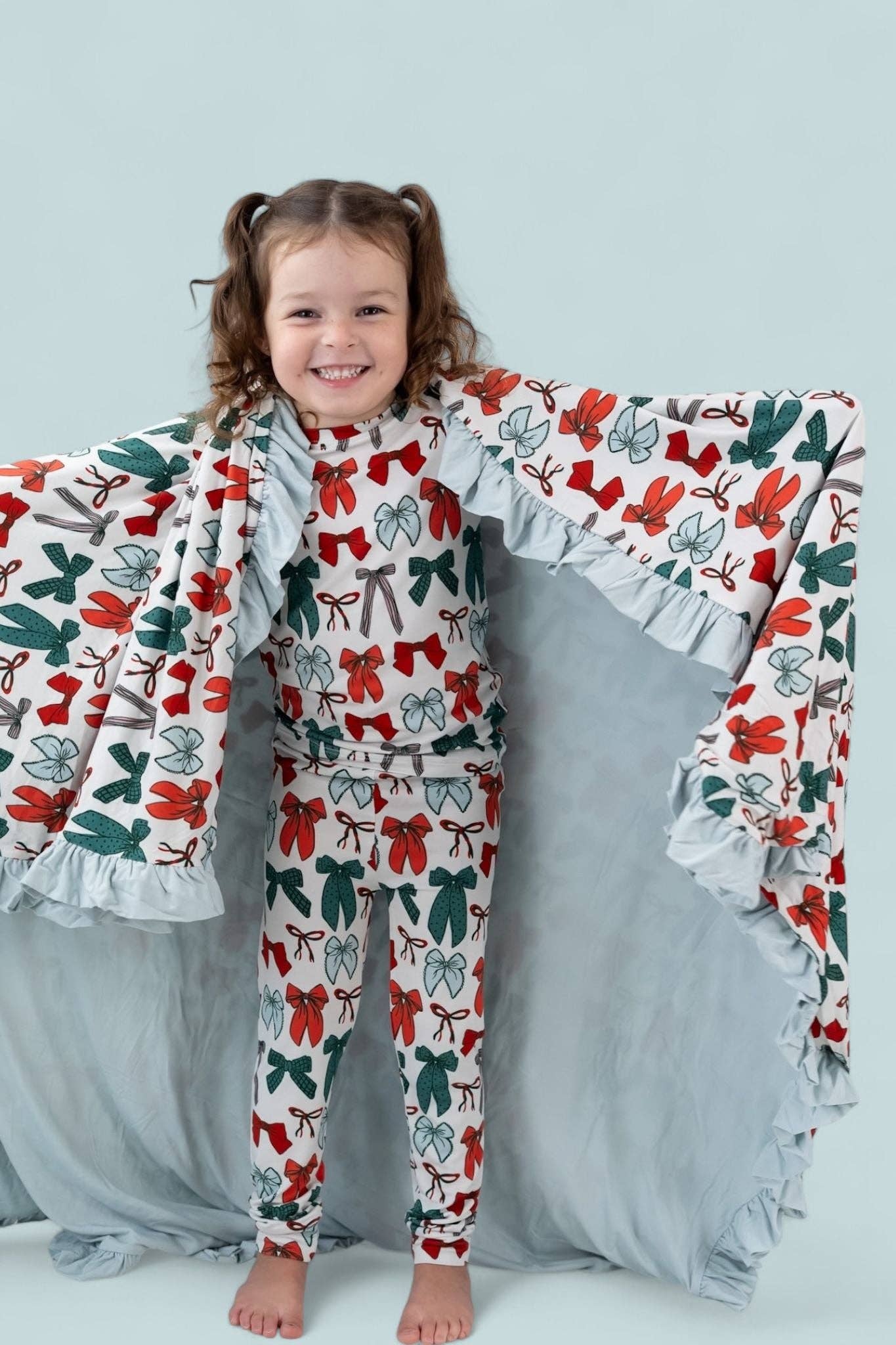 BE MERRY BOWS DREAM SET